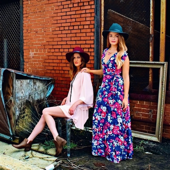 Friends call me TrendyJen🌈🦄| the endless dresser - Picture 8 of 16